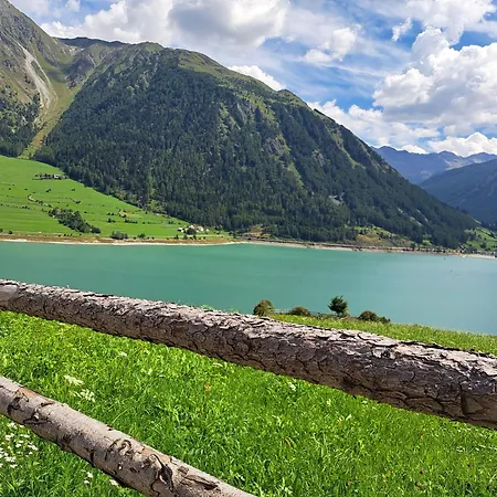 Am Brunnen Appartement *