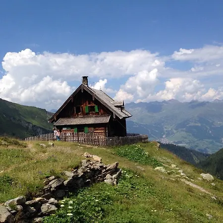 Appartement Am Brunnen Ried im Oberinntal