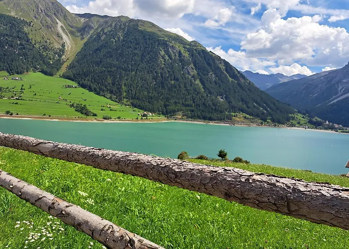 Am Brunnen Апартаменты *