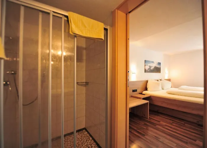 Am Brunnen Рид-им-Оберинталь