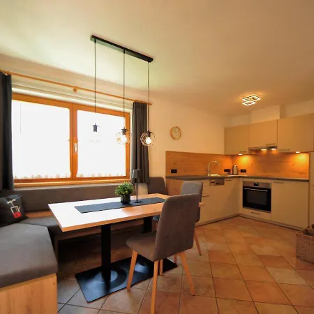 Am Brunnen 奥伯林塔尔的里德